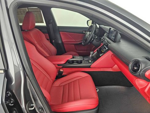 Certified 2025 Lexus IS 350 F Sport image 10