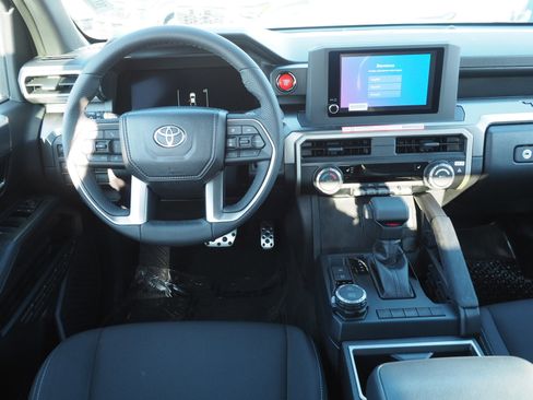 New 2025 Toyota Tacoma TRD Sport image 11