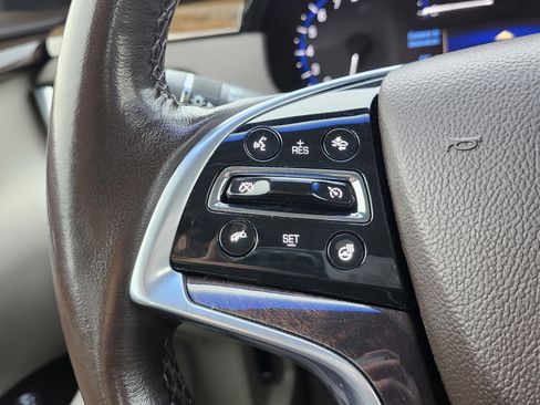 Used 2015 Cadillac XTS Luxury w/ Driver Awareness Package image 35