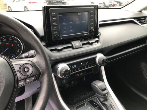 Certified 2021 Toyota RAV4 XLE AWD/4WD image 20
