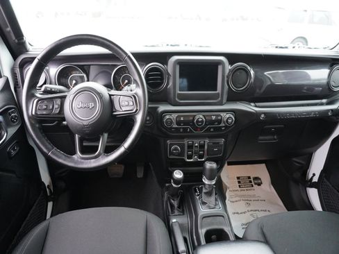 Used 2021 Jeep Wrangler Unlimited Sport image 2