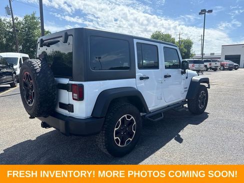 Used 2017 Jeep Wrangler Unlimited Sport w/ Quick Order Package 24S AWD/4WD image 2
