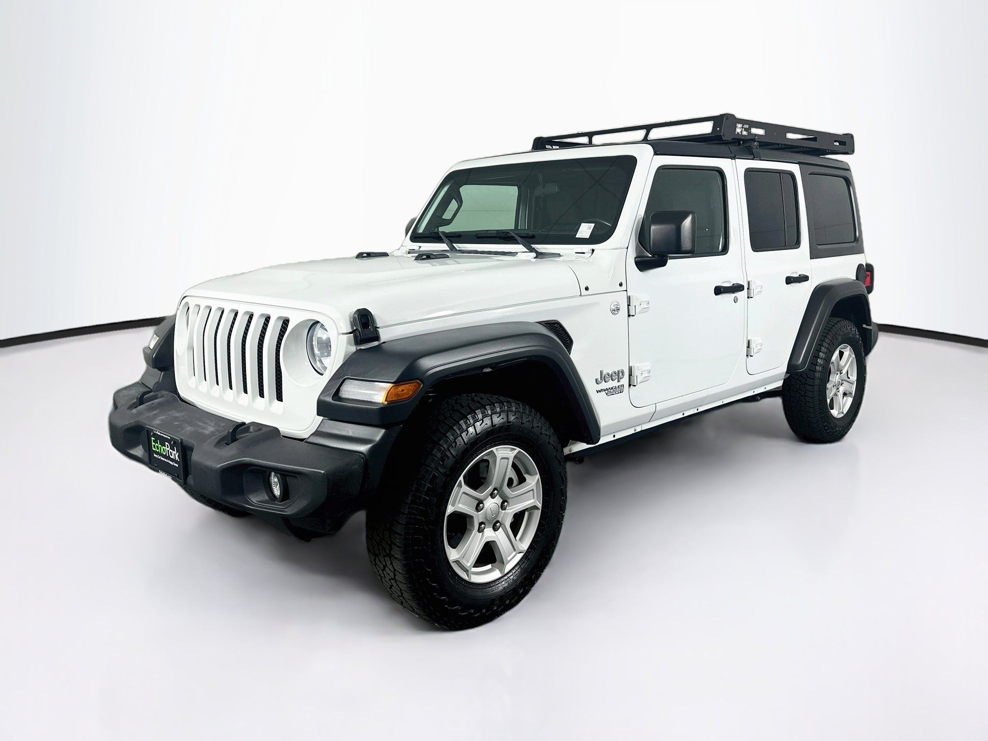 Used 2019 Jeep Wrangler Unlimited Sport S AWD/4WD image 3