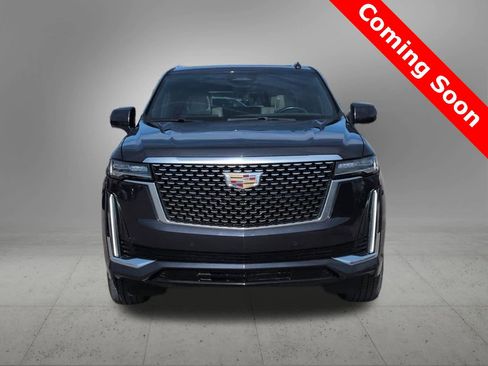 Used 2023 Cadillac Escalade Premium Luxury w/ LPO, Floor Liner Package image 9