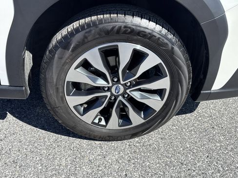 Certified 2024 Subaru Outback Touring AWD/4WD image 29