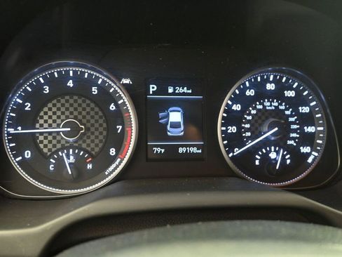 Used 2020 Hyundai Elantra SE FWD image 17