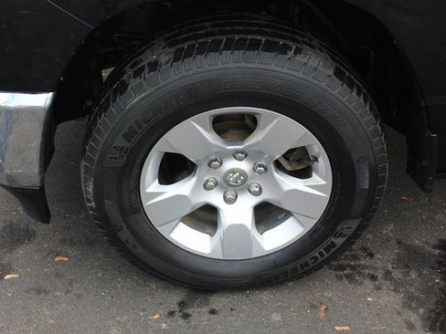 Used 2021 RAM 1500 Big Horn image 11