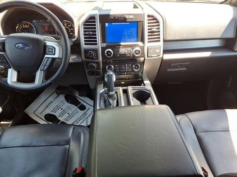 Used 2016 Ford F150 Lariat w/ Equipment Group 502A Luxury AWD/4WD image 11