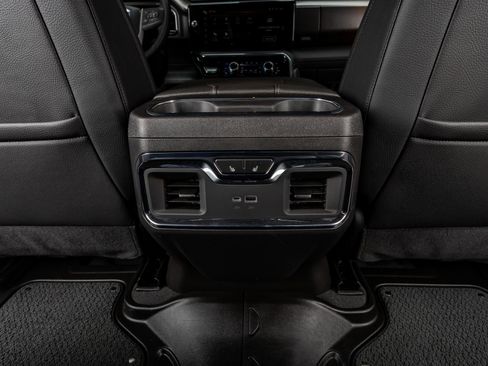 Used 2025 GMC Sierra 1500 Denali w/ Denali Reserve Package image 29