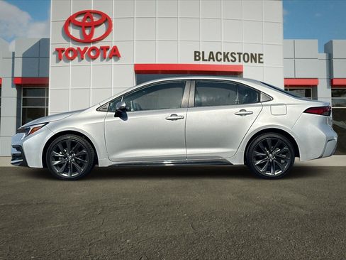 Certified 2026 Toyota Corolla XSE w/ Carpet Mat Package (TMS) FWD image 6