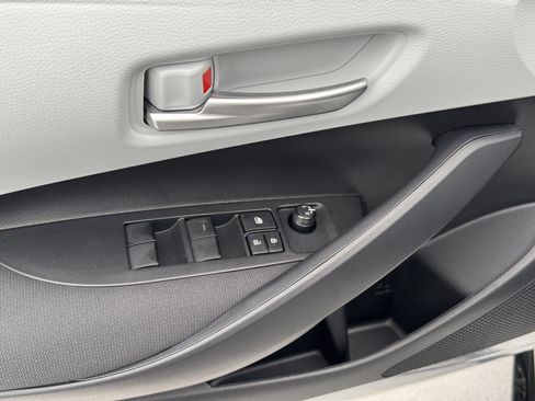 New 2026 Toyota Corolla SE image 18