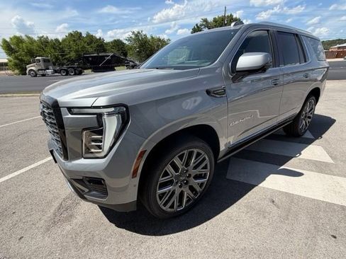 New 2026 GMC Yukon Denali Ultimate w/ LPO, Floor Liner Package AWD/4WD image 33