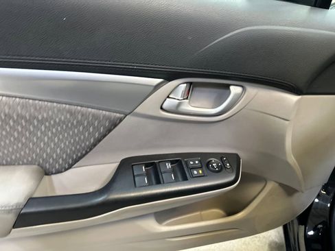 Used 2015 Honda Civic EX image 11
