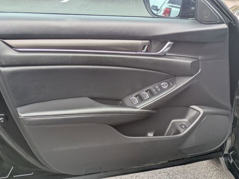 Used 2021 Honda Accord Sport Special Edition image 11