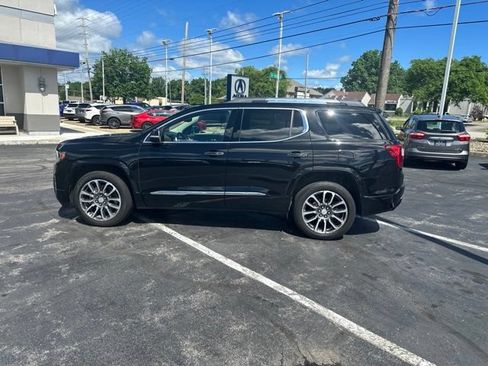 Used 2022 GMC Acadia Denali w/ Denali Ultimate Package AWD/4WD image 5
