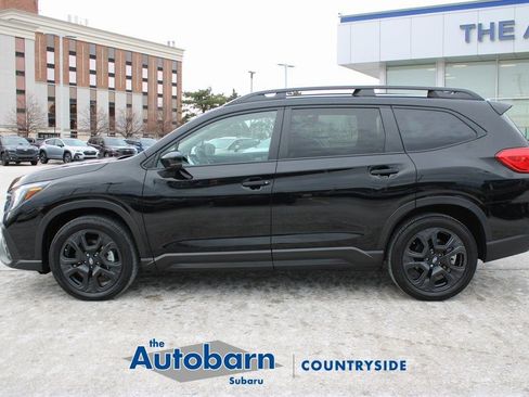 Used 2025 Subaru Ascent Bronze Edition AWD/4WD image 8