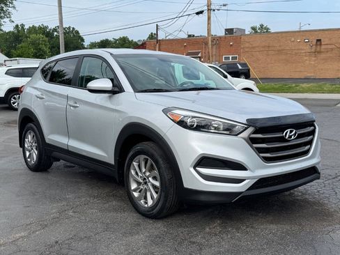 Used 2016 Hyundai Tucson SE FWD image 4
