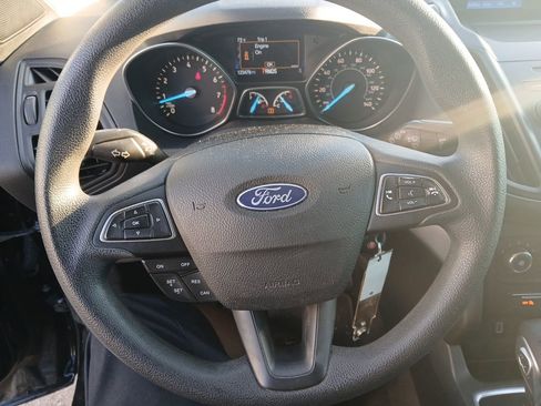 Used 2017 Ford Escape S image 12
