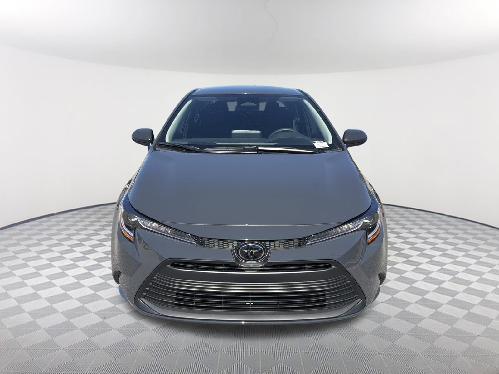 New 2027 Toyota Corolla LE FWD image 2