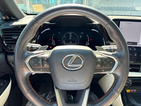Used 2022 Lexus NX 350h AWD w/ Vision Package image 13