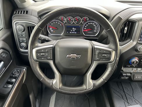 Used 2021 Chevrolet Silverado 1500 RST w/ Bed Protection Package AWD/4WD image 25