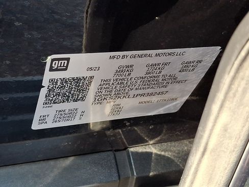 Used 2023 GMC Yukon XL Denali Ultimate AWD/4WD image 30