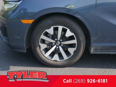 Used 2025 Honda Odyssey EX-L image 43