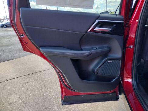 New 2026 Mitsubishi Outlander SE AWD/4WD image 31