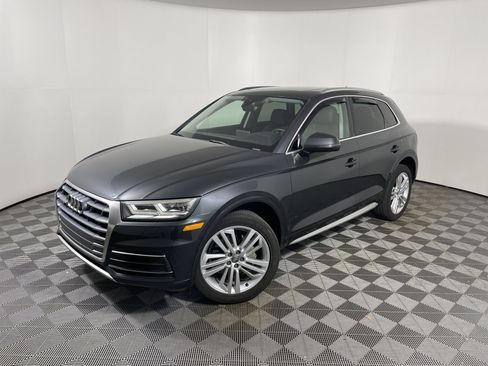 Used 2020 Audi Q5 2.0T Premium Plus AWD/4WD image 1