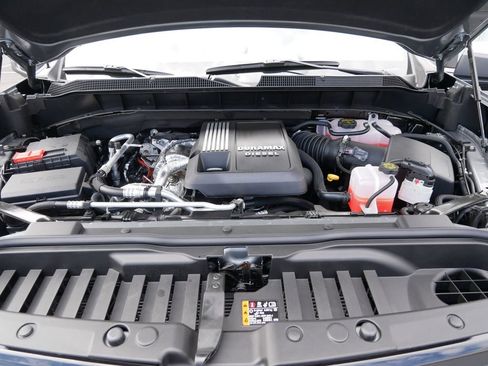 New 2026 Chevrolet Silverado 1500 High Country AWD/4WD image 15