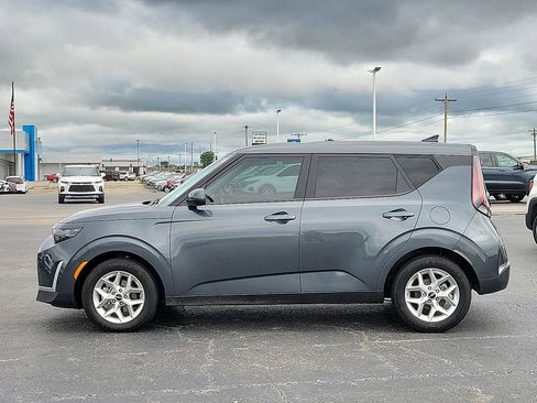 Used 2024 Kia Soul LX w/ Option Group 015 image 3
