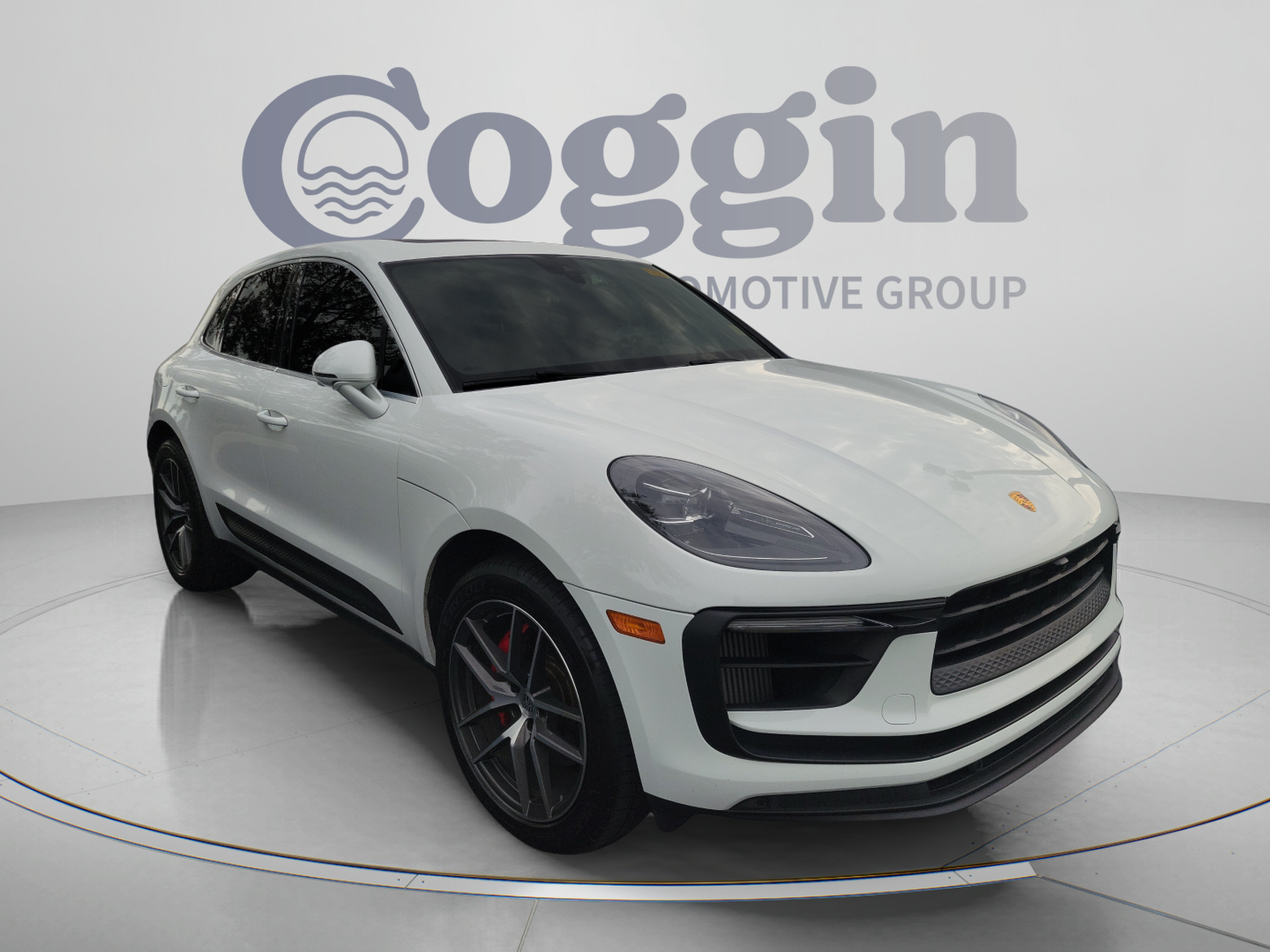 Used 2022 Porsche Macan S AWD/4WD image 9