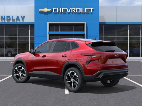 New 2026 Chevrolet Trax RS w/ Sunroof Package FWD image 17