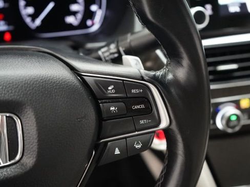 Used 2021 Honda Accord Touring image 23