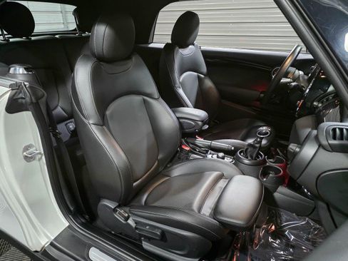 Used 2018 MINI Cooper S FWD image 16