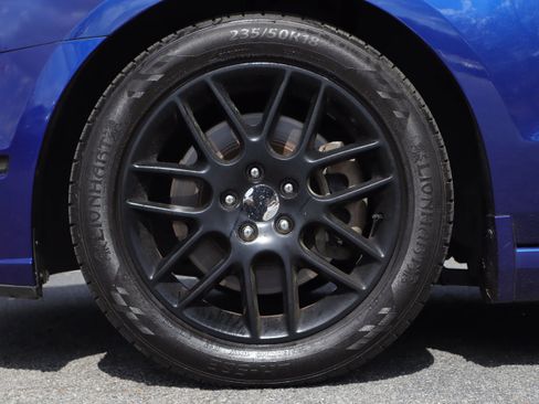 Used 2013 Ford Mustang GT image 6