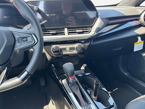 New 2026 Chevrolet Trax RS image 11