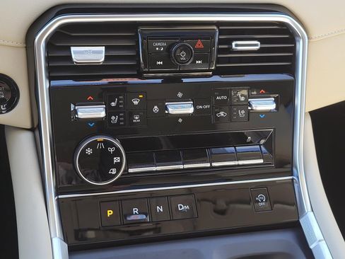 New 2026 Nissan Armada Platinum image 24