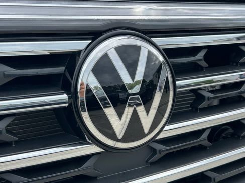 New 2026 Volkswagen Atlas SE FWD image 37