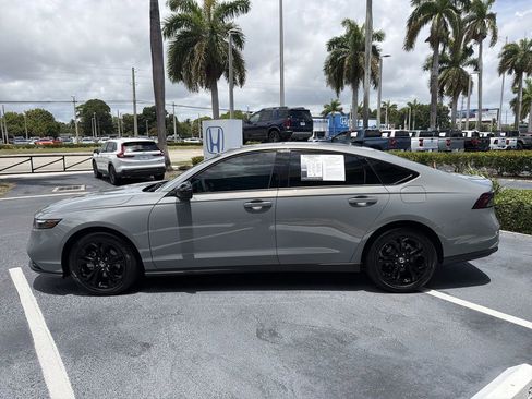 Used 2025 Honda Accord SE image 5