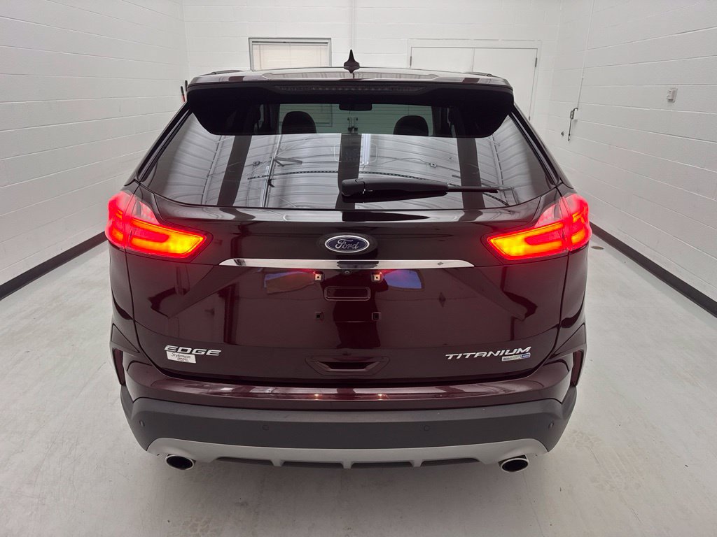 Used 2019 Ford Edge Titanium w/ Equipment Group 301A AWD/4WD image 5