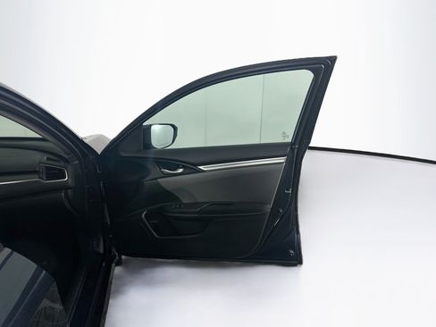 Used 2020 Honda Civic LX image 30