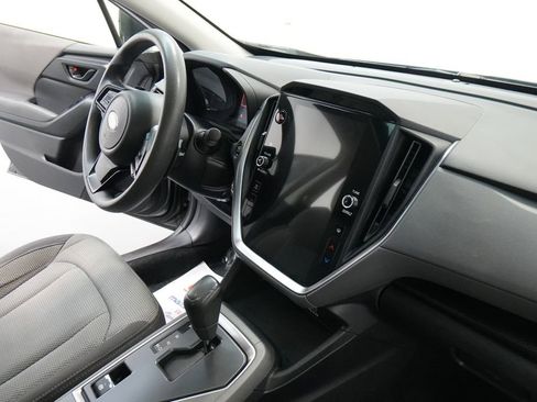 Used 2024 Subaru Crosstrek 2.0i Premium image 30