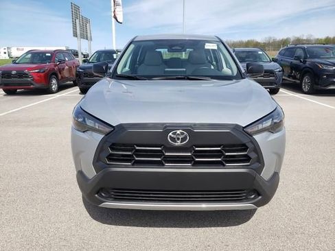 Used 2026 Toyota Corolla Cross L FWD image 2