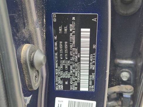 Used 2023 Toyota Highlander L image 34