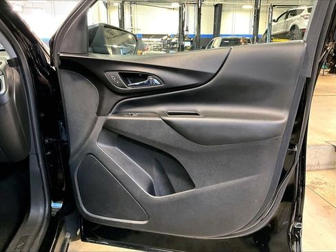 Used 2022 Chevrolet Equinox LT AWD/4WD image 12