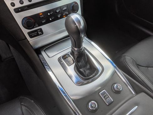 Used 2013 INFINITI G37 Convertible w/ Premium Pkg RWD image 25