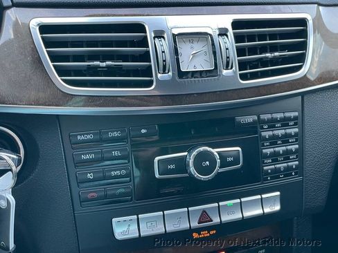 Used 2014 Mercedes-Benz E 350 Sedan image 24