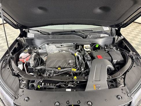 New 2026 Chevrolet Trax LT w/ Driver Confidence Package FWD image 30