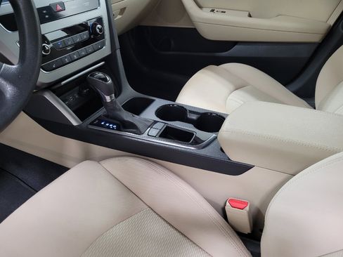Used 2015 Hyundai Sonata Sport FWD image 26